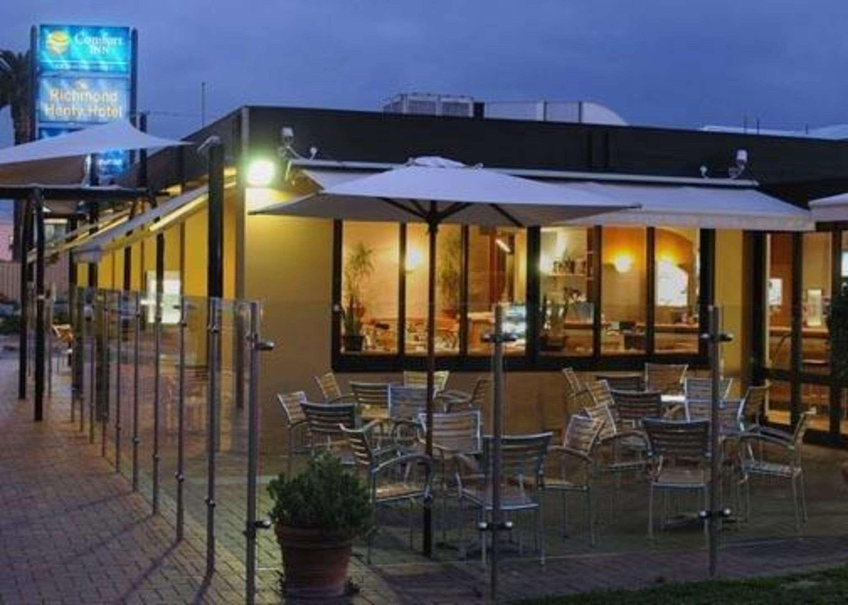 Richmond Henty Hotel ポートランド エクステリア 写真