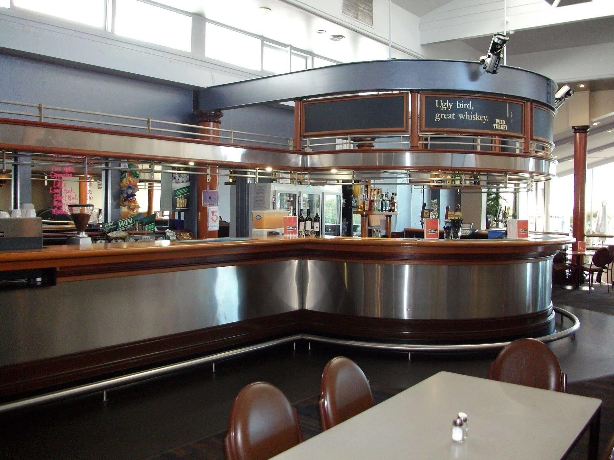 Richmond Henty Hotel ポートランド エクステリア 写真