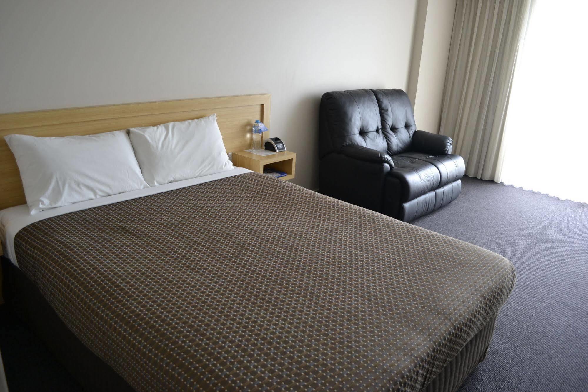 Richmond Henty Hotel ポートランド エクステリア 写真